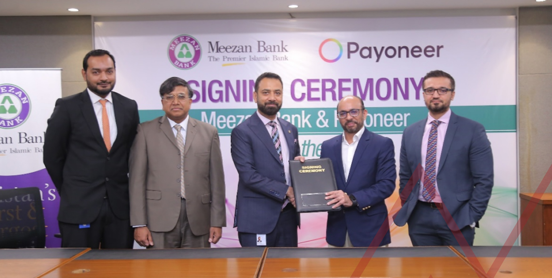 Meezan Bank Partners with Payoneer for SMB Growth